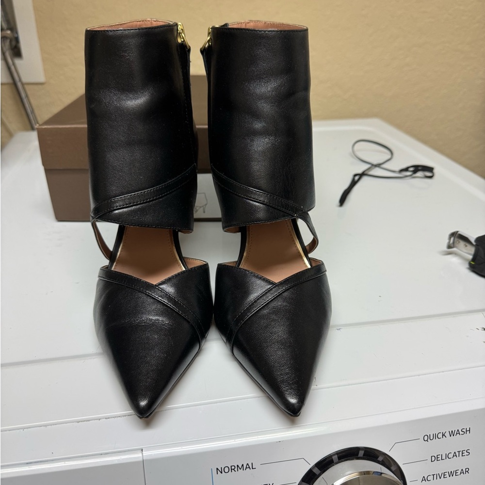 Lines Paolo Black Nappa Leather Heels